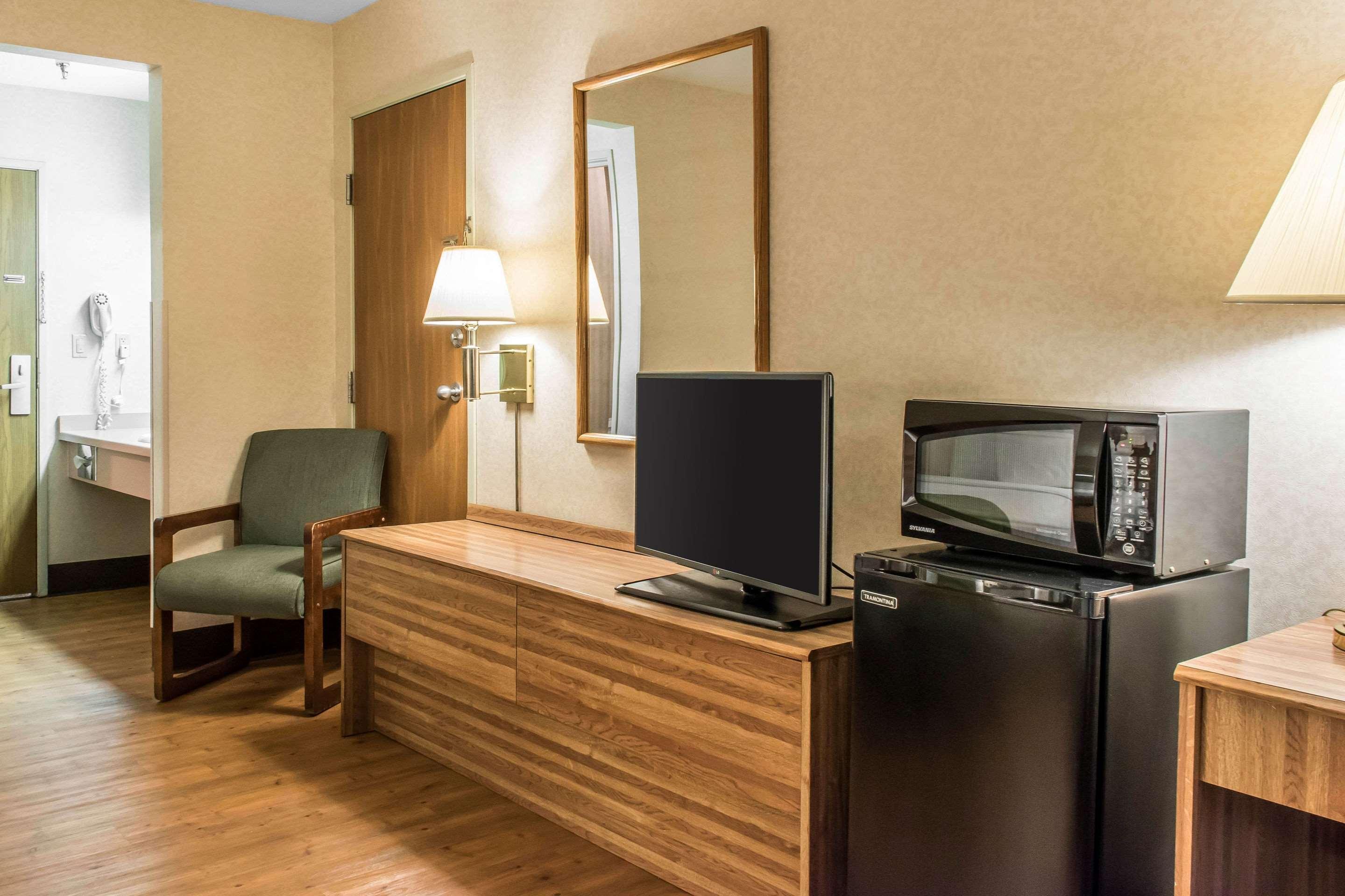 Quality Inn Arena Wilkes-Barre Εξωτερικό φωτογραφία