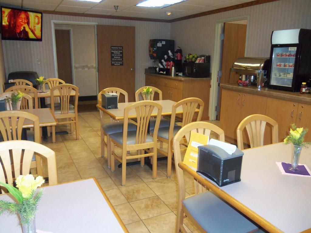 Quality Inn Arena Wilkes-Barre Εξωτερικό φωτογραφία