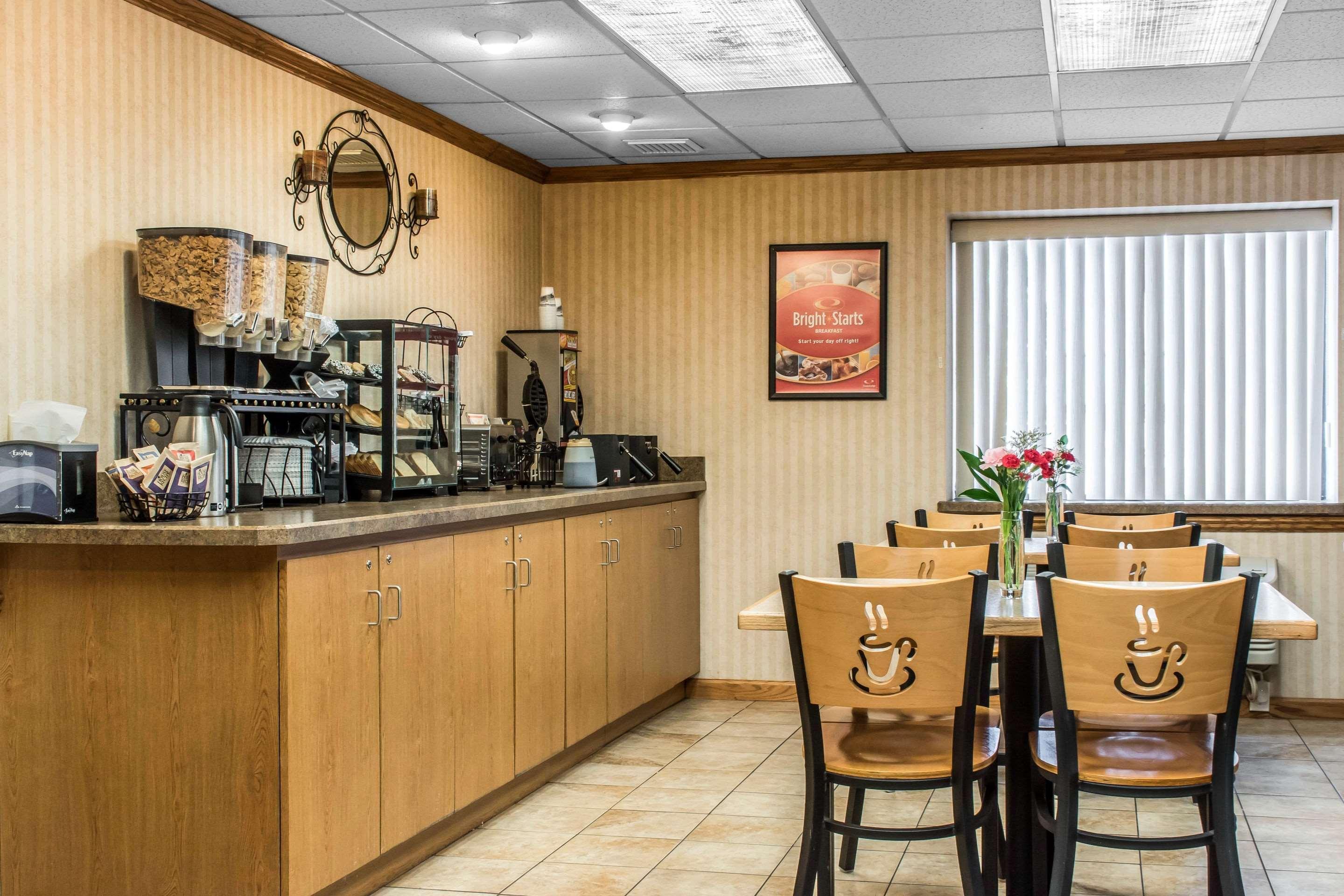 Quality Inn Arena Wilkes-Barre Εξωτερικό φωτογραφία