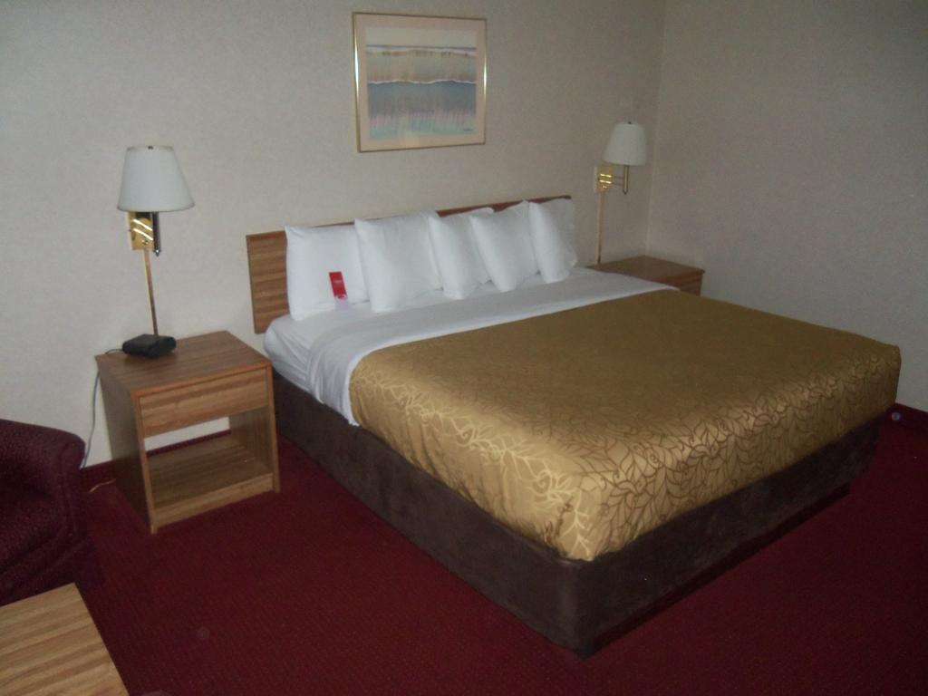 Quality Inn Arena Wilkes-Barre Εξωτερικό φωτογραφία