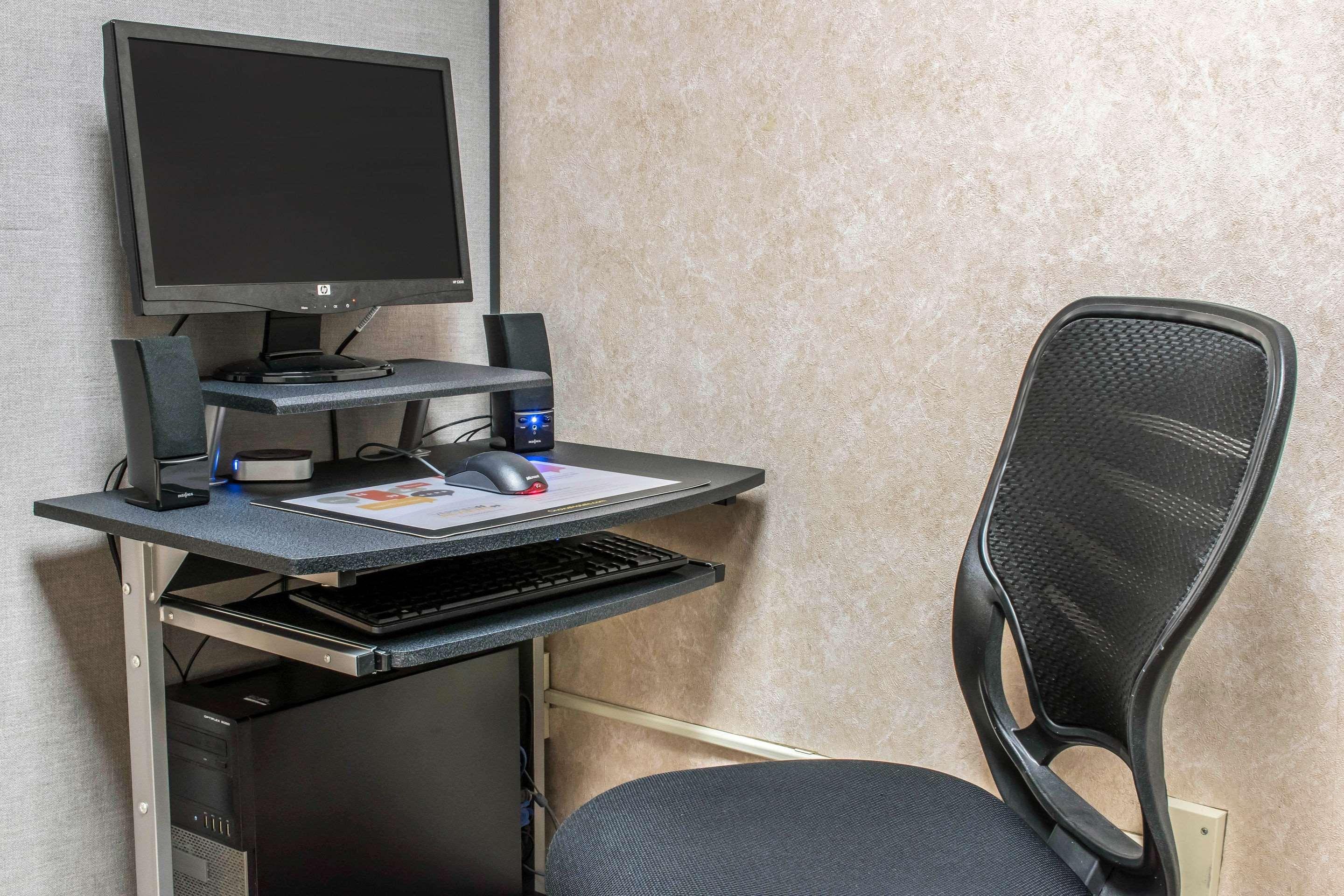 Quality Inn Arena Wilkes-Barre Εξωτερικό φωτογραφία