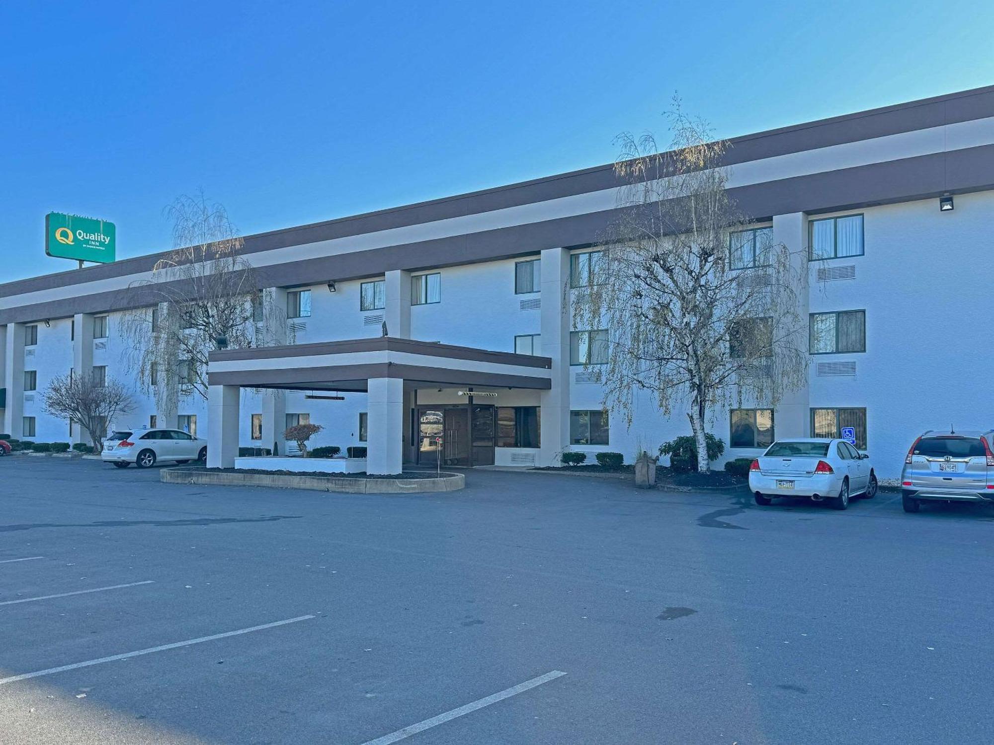 Quality Inn Arena Wilkes-Barre Εξωτερικό φωτογραφία