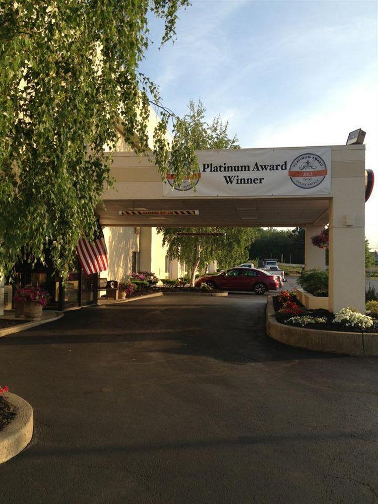 Quality Inn Arena Wilkes-Barre Εξωτερικό φωτογραφία
