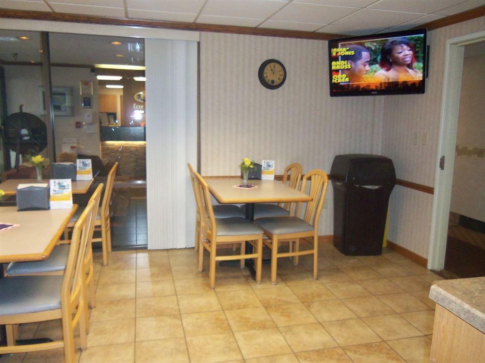 Quality Inn Arena Wilkes-Barre Εξωτερικό φωτογραφία