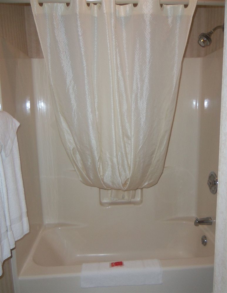 Quality Inn Arena Wilkes-Barre Εξωτερικό φωτογραφία